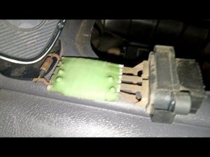 ФОРД ТРАНЗИТ,  печка дует только в последнем положении, замена термопредохранителя