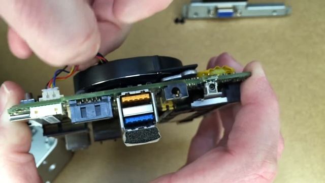 Intel NUC NUC5CPYH Disassembly (for fan, battery, etc...) смотреть онлайн