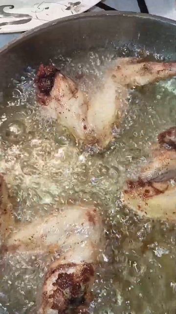 #fypシ Cajun honey lemon pepper wings recipe# delicious 😋# foodlover's!! смотреть онлайн