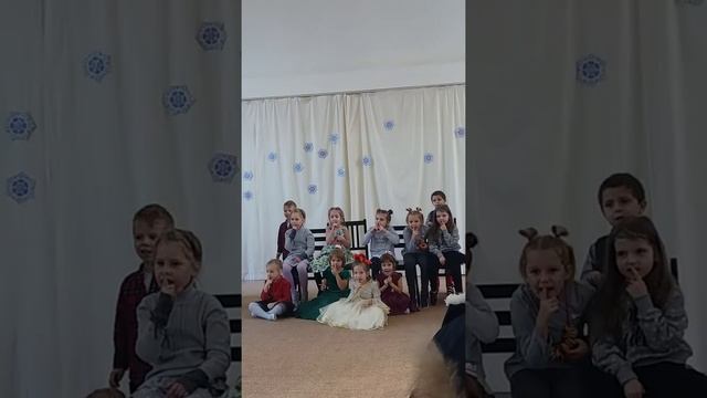 У Леса на опушке.... смотреть онлайн