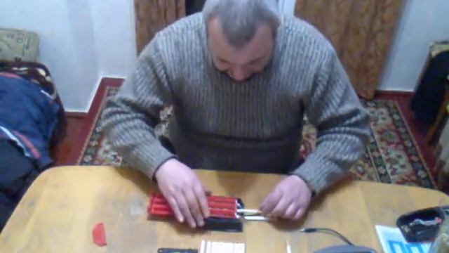 Сравнение двух машинок для набивки сигаретных гильз смотреть онлайн
