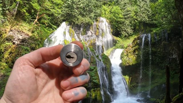 246) Goal Mortise Cylinder Picked and Gutted at Panther Creek Falls смотреть онлайн