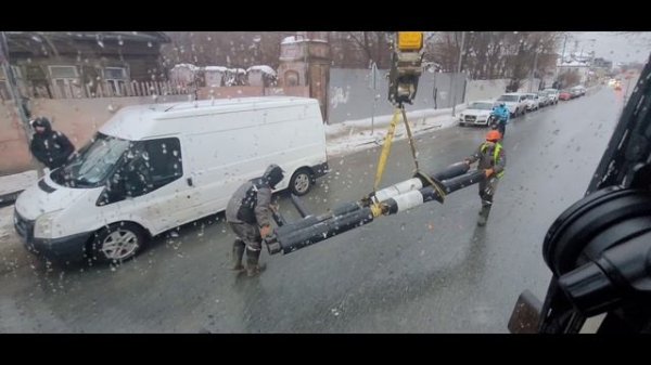 РАЗВОЗИМ ТРУБЫ, ПОПРАВИЛ ДОРОГУ.mp4