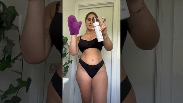 Ariella Nyssa Glamorous Plus Size Curvy Fashion Model - Biography, Wiki, Lifestyle, Plus Size Model