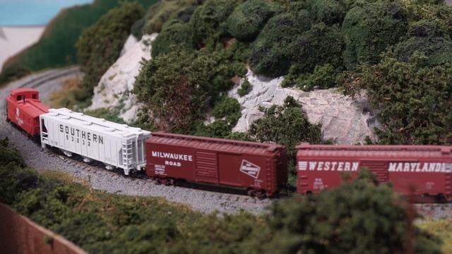 N Scale 2-8-2 MIKADO Broadway Limited N Scale SOU 4501 смотреть онлайн