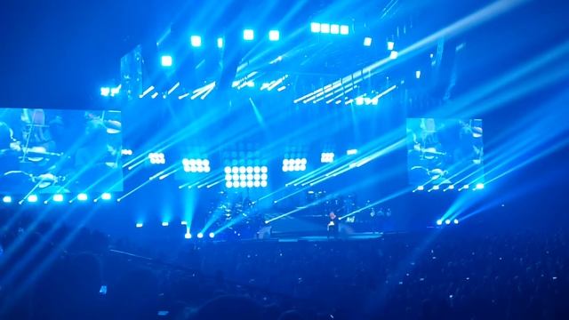 The show must go on - Céline Dion Paris 25 juin 2016 смотреть онлайн
