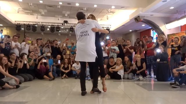 2016-06-12 kizzafro tarraxa tony pirata & sophie fox смотреть онлайн