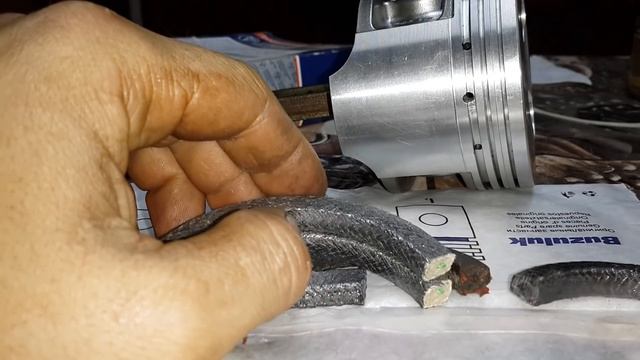 Правильная установка поршневых колец змз 405, сальниковая набивка. Продолжаю капремонт змз 402