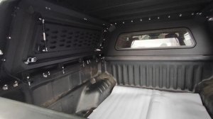 Кунг из алюминия Трехдверный два стекла для пикапа GW Poer