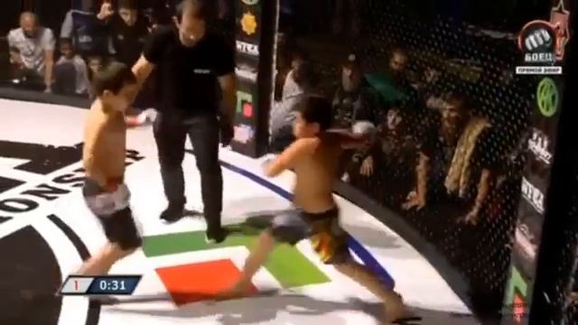 Сын рамзана кадырова выступает в MMA слабонервным не смотреть.ПОДПИШИСЬ смотреть онлайн
