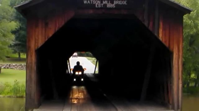Goldwing Ride through Watson Mill Covered Bridge смотреть онлайн