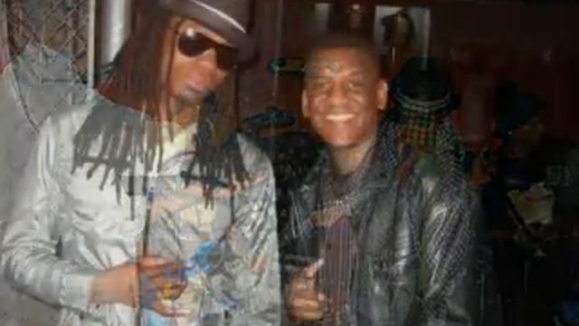 Chikkittikkolla Aziatic feat Punta Dan and Big D смотреть онлайн