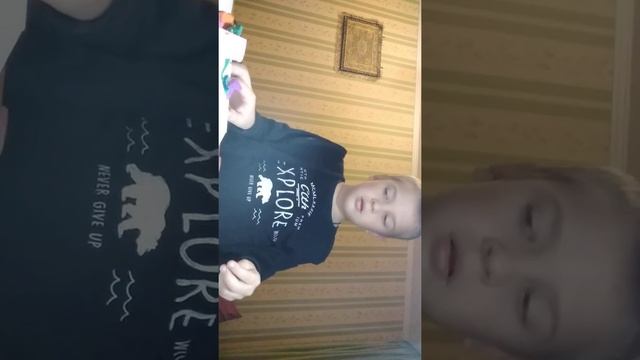 К еррор сансу пришёл еррор папирус но у них всёровно ничего не получилось смотреть онлайн