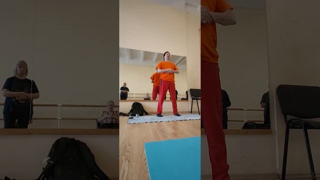 работа с органами живота и активация нижнего даньтяня.mp4