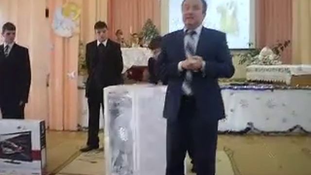 Мельниченко передает 2 интернату подарки от Круглова смотреть онлайн