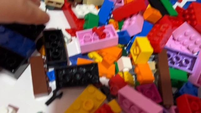 Box a sorpresa per i 90 anni di LEGO! смотреть онлайн