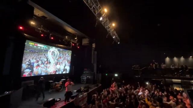 NX Newcastle Fan Zone (England 3-0 Wales) смотреть онлайн