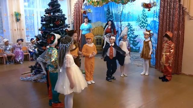 Елка 2022 у Наших Гномиков!!! смотреть онлайн