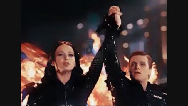 Katniss and Peeta People Like Us смотреть онлайн