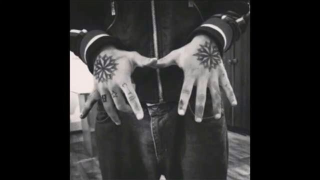 НЕ KURILI   Пока не коснулось их