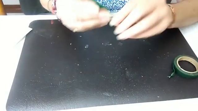 Hermosas Lilys de fieltro смотреть онлайн