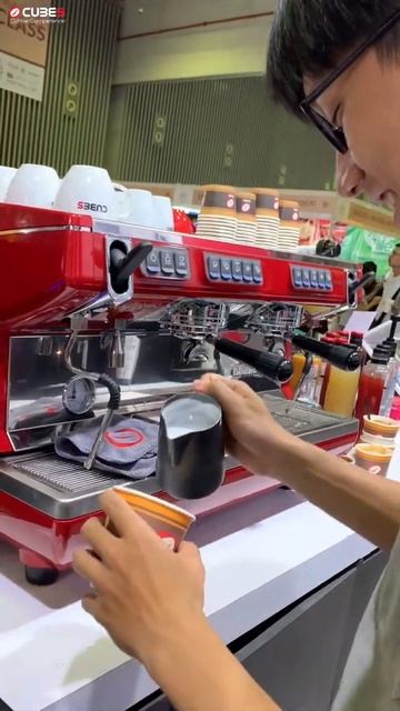 [Barista Review] Kai trải nghiệm máy pha cafe Appia Life | Nuova Simonelli (Ý) смотреть онлайн