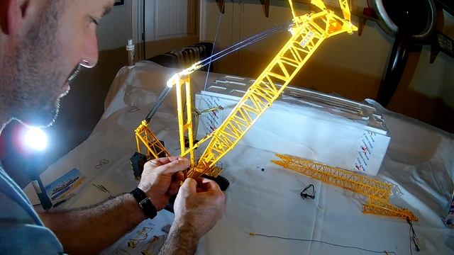 1:50 Scale XCMG QUY300 Crawler Crane смотреть онлайн