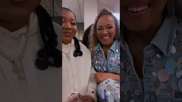 One hallelujah tour Krista Campbell frist Lady Erica Campbell смотреть онлайн