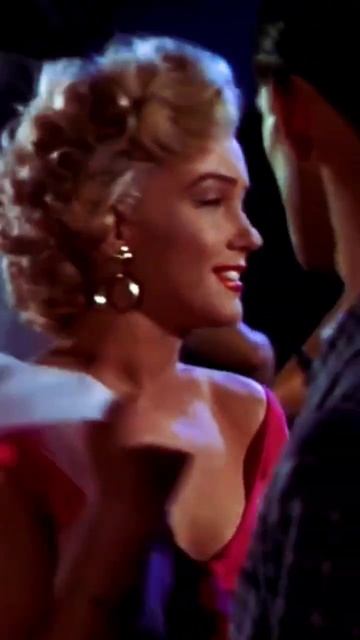 Marilyn Monroe - Art Deco смотреть онлайн