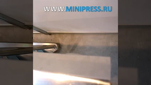 Автоматическое оборудование для упаковки порошков и гранул в пластиковые пакеты смотреть онлайн