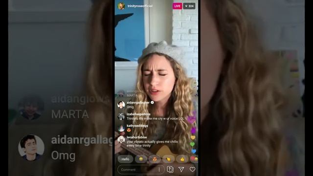 Trinity Rose Live cover Blue Neon (Aidan Gallagher) смотреть онлайн