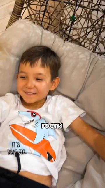 Гости устроили сюрприз для Забавы. День рождения смотреть онлайн