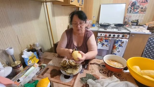 ВКУСНЫЙ ОБЕД смотреть онлайн