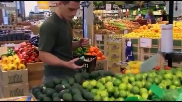 UFC Fighter Mac Danzig is Vegan смотреть онлайн
