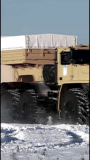 Автозавод «УРАЛ» создал Арктический автопоезд (10х10) смотреть онлайн