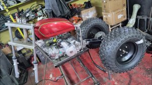 Самодельный трицикл,строим аналог хонды,зверь