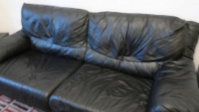 My German €1500 Apartment Tour! Students shared apartment смотреть онлайн