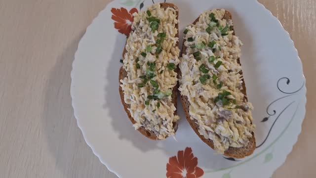 Классический фаршмак из селедки.