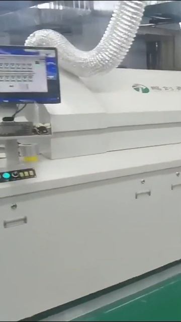 SMT assembly line of lead free reflow oven смотреть онлайн