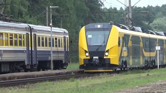 Škoda 16Ev-0004 at Saulkrasti station (24.07.2023) смотреть онлайн