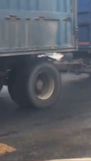 КАМАЗ 6520 Мамонт (взял 69 тонн) #PEREGRUZ смотреть онлайн