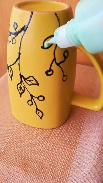 Роспись кружки #краски#рисуй#художник#посуда