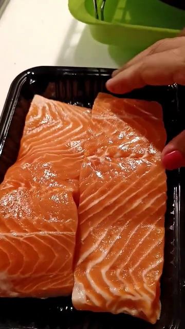 Bought my favorite Pink salmon. will fry in butter смотреть онлайн