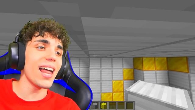 NOOB VS PRO: COSTRUIAMO I SOTTOMARINI PIÙ SICURI NELLA BATTAGLIA DI COSTRUZIONI su MINECRAFT! смотреть онлайн