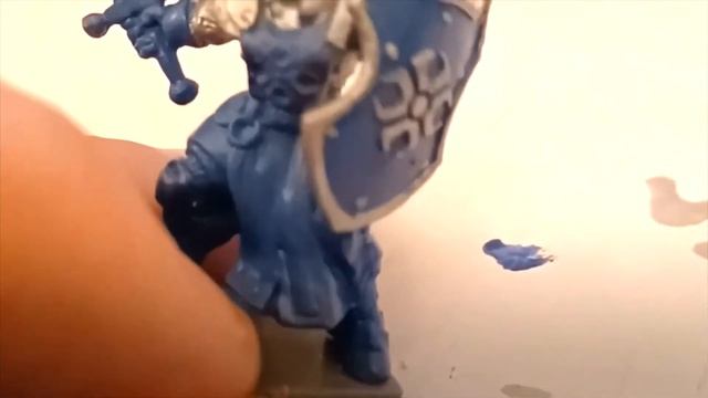 Painting a Paladin from Reaper Minis with Army Painter Paints with narration смотреть онлайн