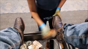 АСМР Женская Чистка Обуви