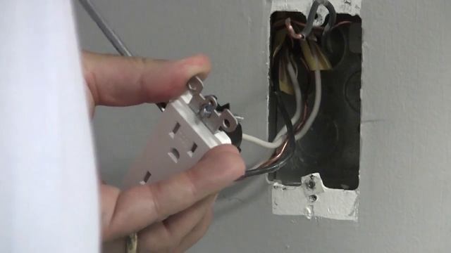 How to Install GFCI Outlet, AFCI & Dual GFCI/AFCI Outlets смотреть онлайн