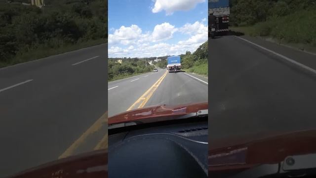 Motoqueiro Pegando vácuo da carreta. смотреть онлайн