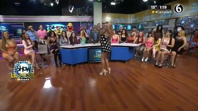 Datsy Acuña y su sexi baile en la mesa de Es Show 16 01 2023 смотреть онлайн