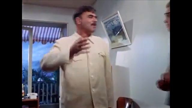 Не в нашем районе смотреть онлайн